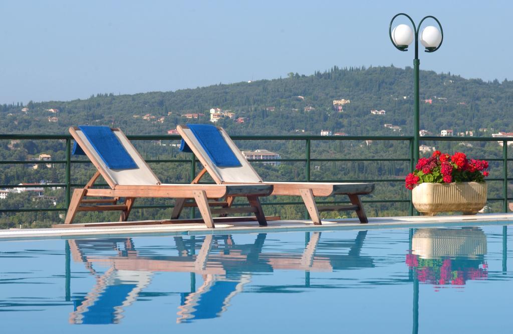 Marilena Hotel Ypsos Eksteriør billede
