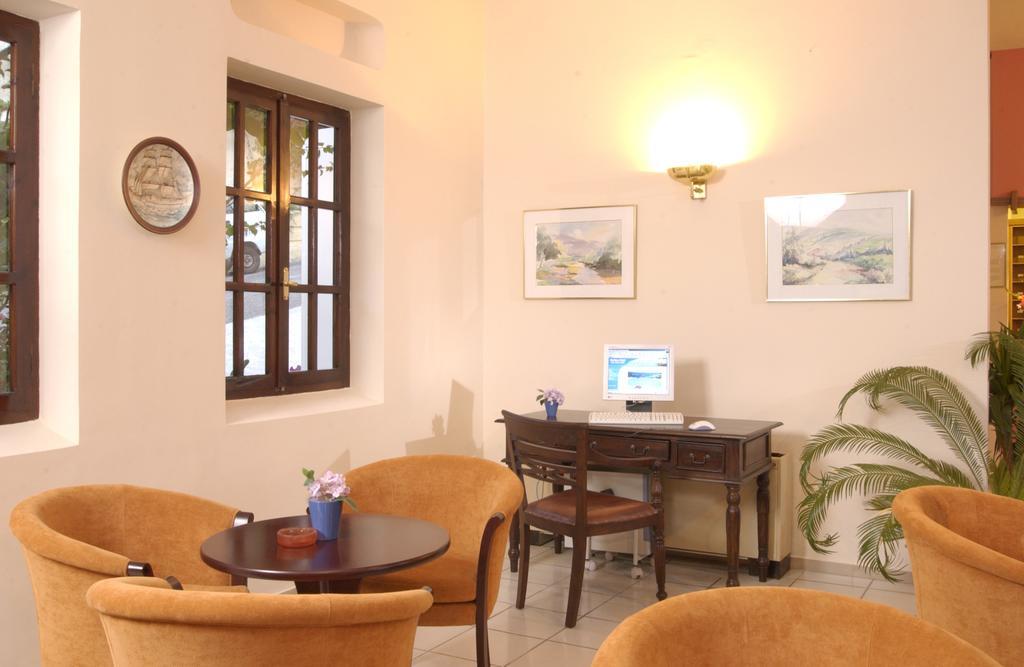 Marilena Hotel Ypsos Eksteriør billede