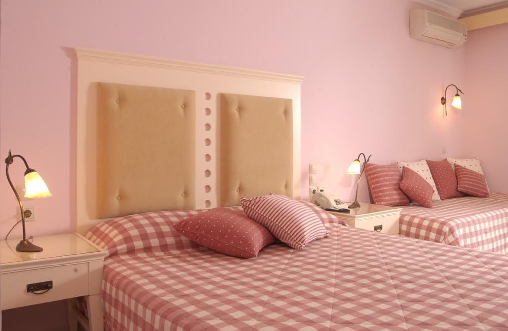 Marilena Hotel Ypsos Værelse billede